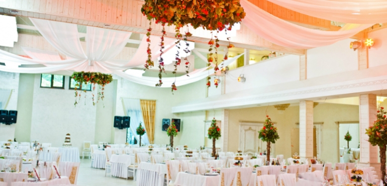 Top 3 Reasons Why You Should Consider Using a Tent Rental Party in Miami